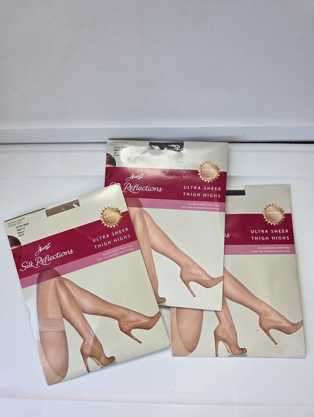 3 Piece Hanes Silk Reflections Thigh High Ultra Sheer Tights Natural & Jet CD